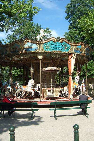 2011-05- (1599).JPG - Das obligatorische Karussel